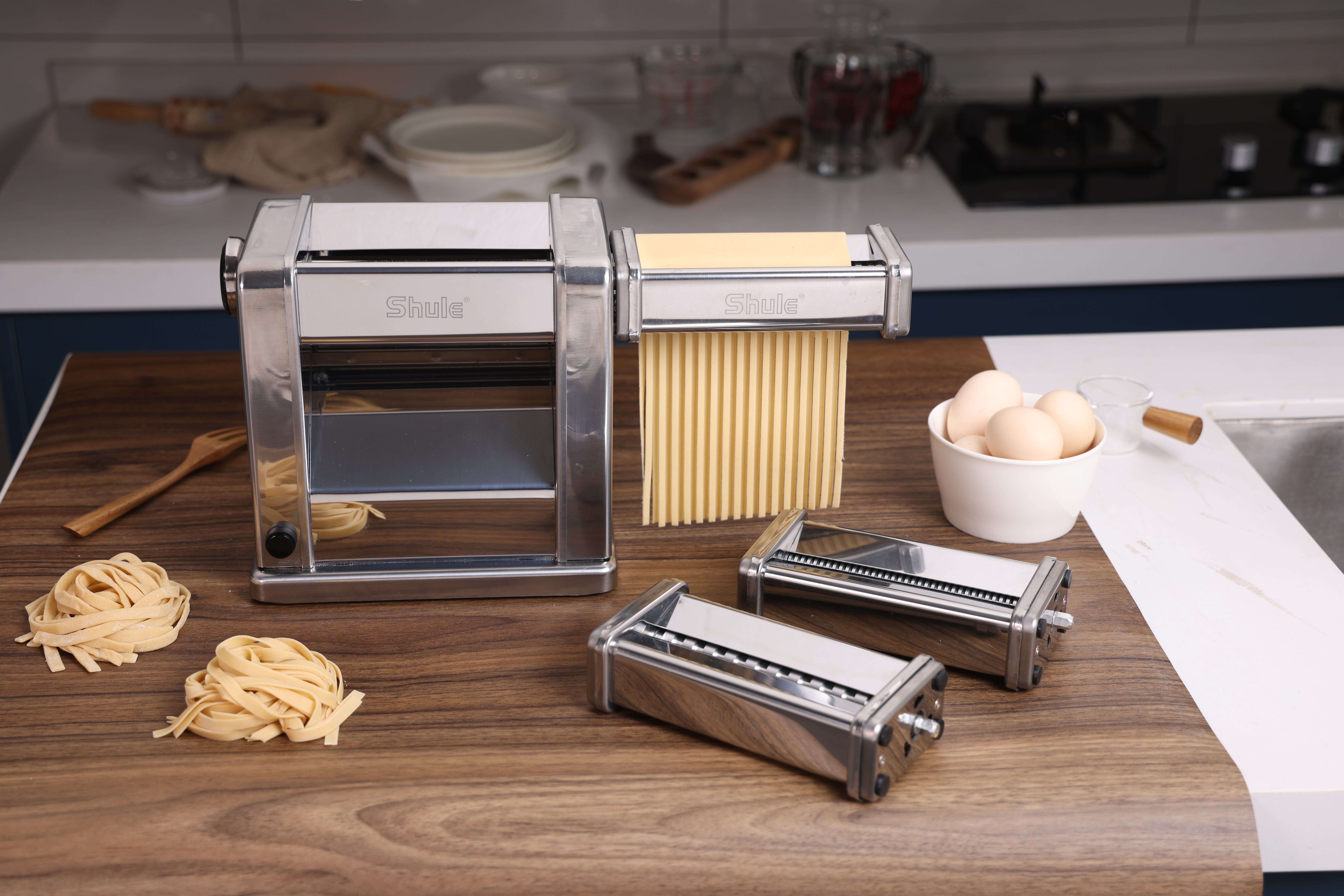 Electric pasta maker QD-150 II